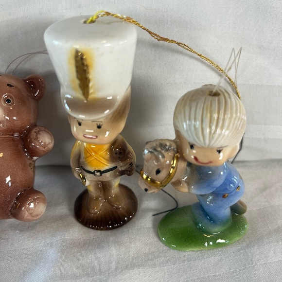 Lot Of 5 Small Vintage 1980 Porcelain Christmas Ornaments - Picture 2 of 9